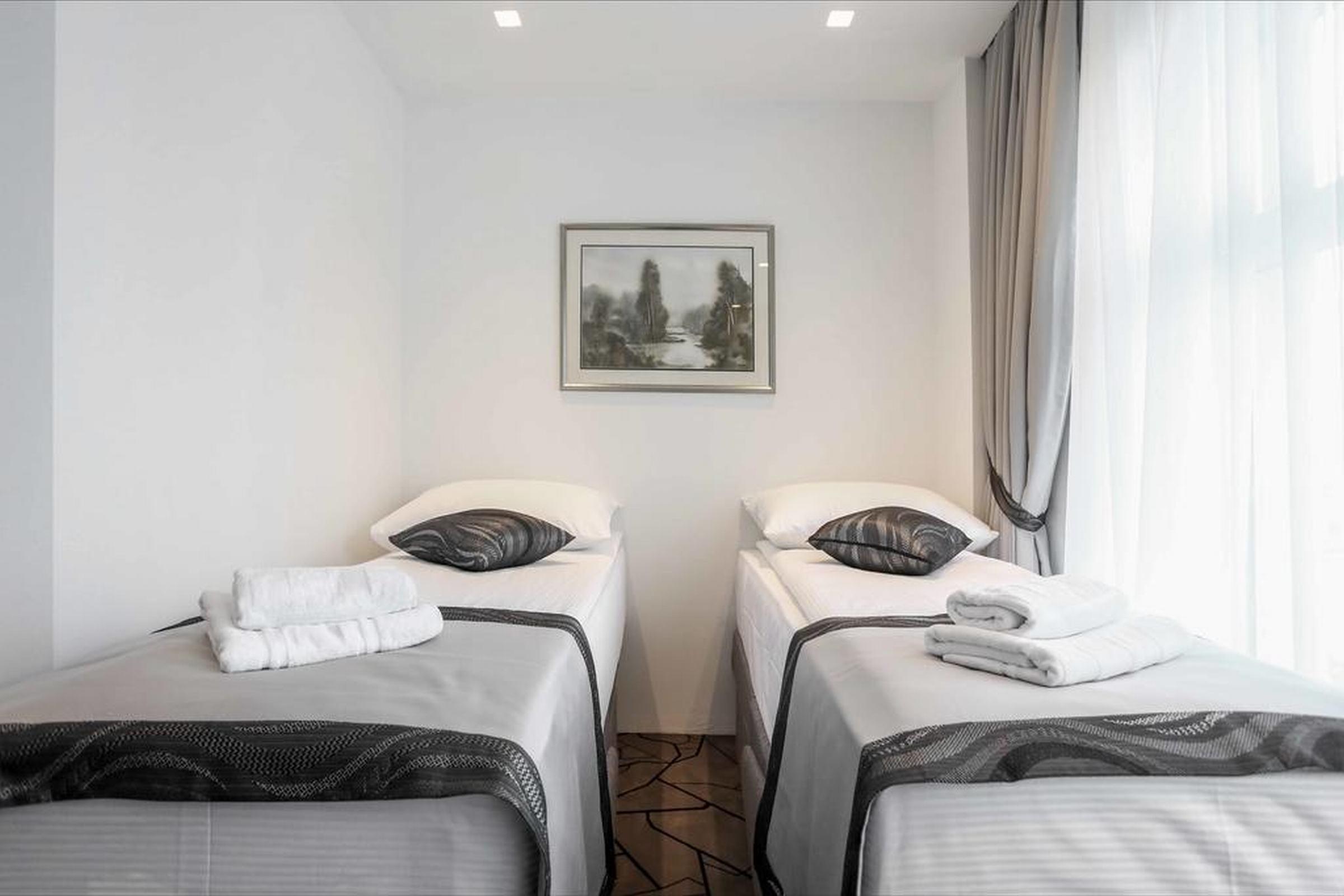 Hotel Grad 4*